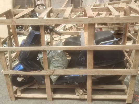 华安托运电瓶车